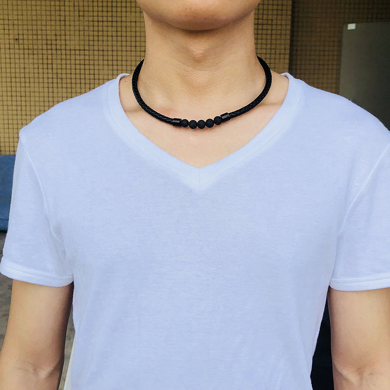 Collar Cuero Negro y Piedra de Lava